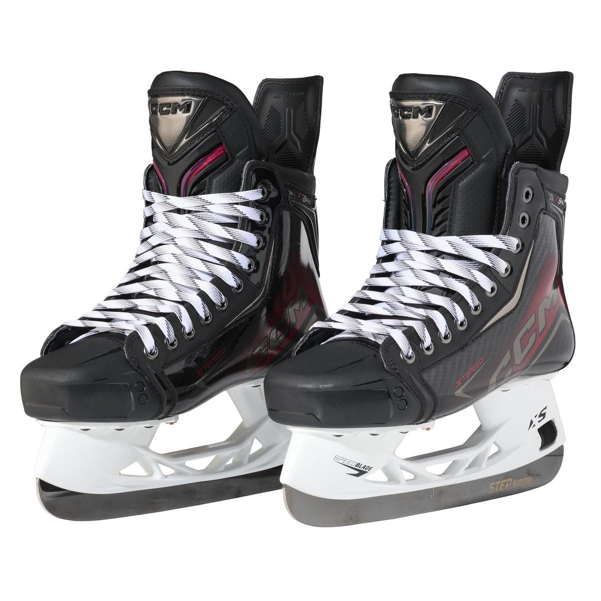 CCM S25 JETSPEED FT8 PRO SENIOR PLAYER SKATE